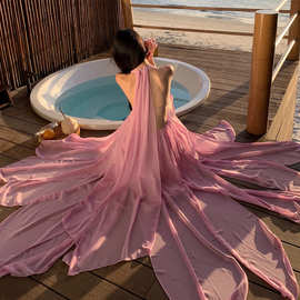 垂坠感长裙高级感粉色仙女度假风挂脖连衣裙女飘逸
