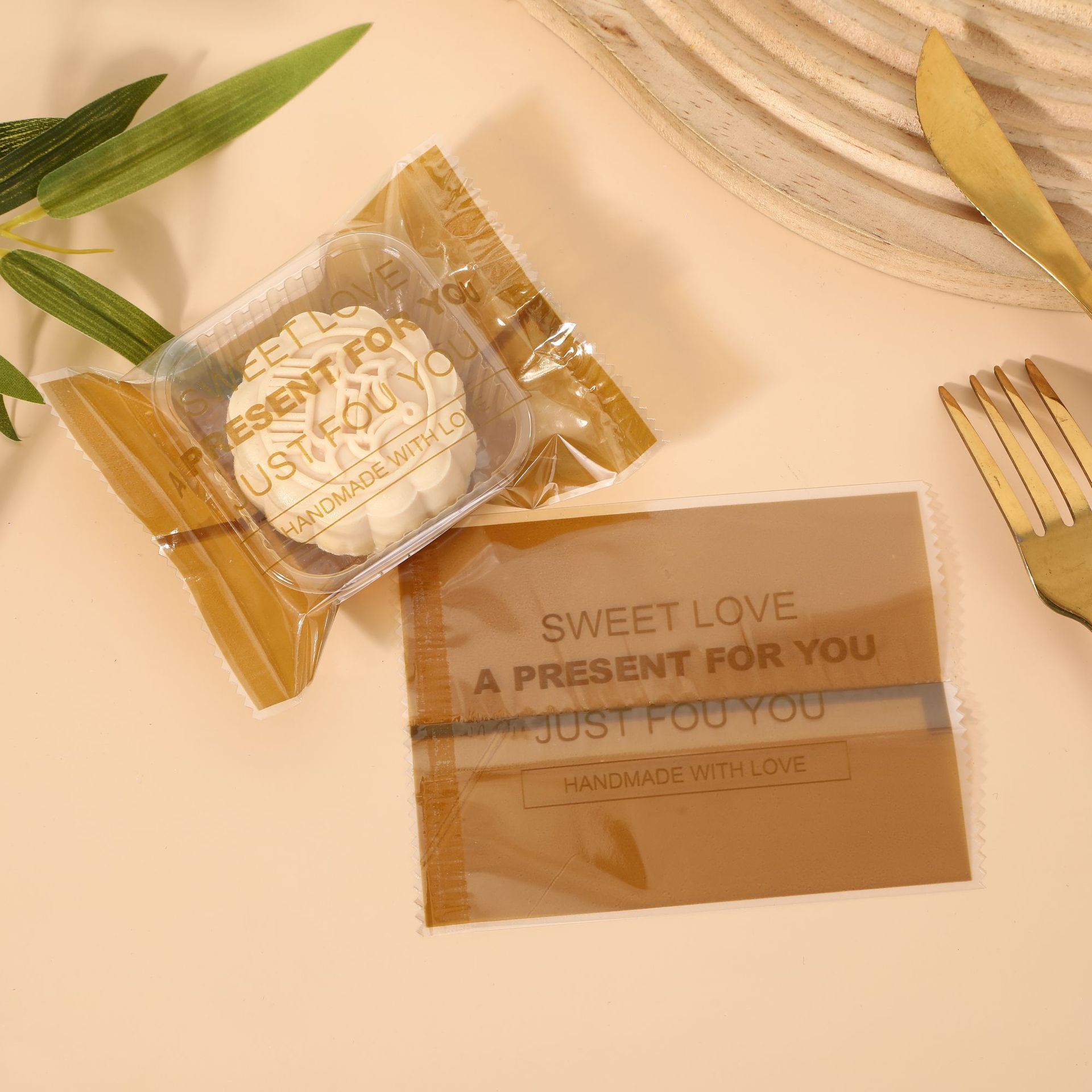 中秋广式奶黄流心月饼包装袋透明塑料底托冰皮蛋黄酥机封自封袋子