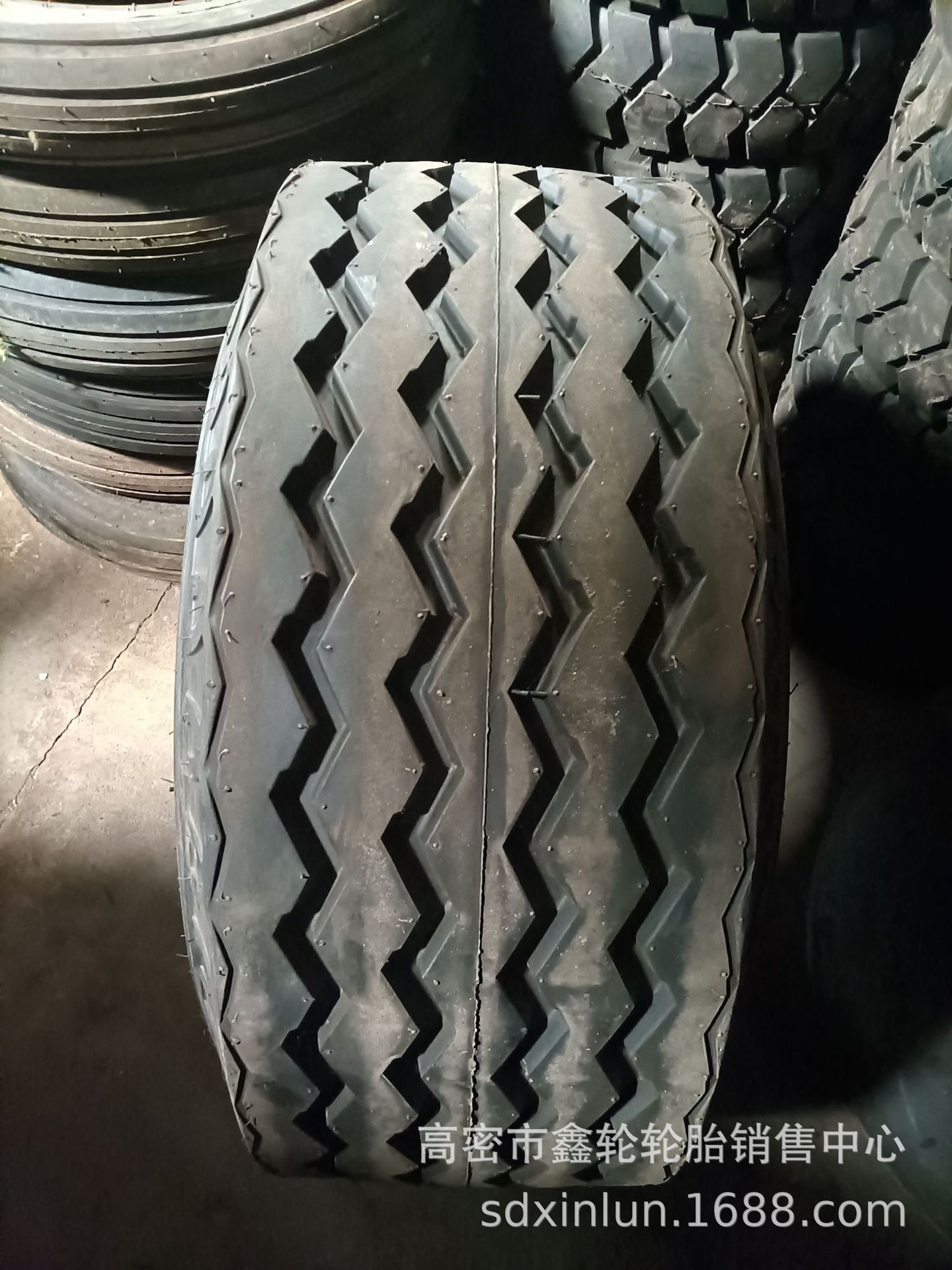 14.5/75-16.1 31x16L-16.1 19.5/480/45-17捆草机割草机轮胎