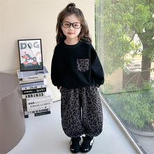 女童秋款套装洋气2025新款春秋韩版豹纹校园两件套织里童装代发潮