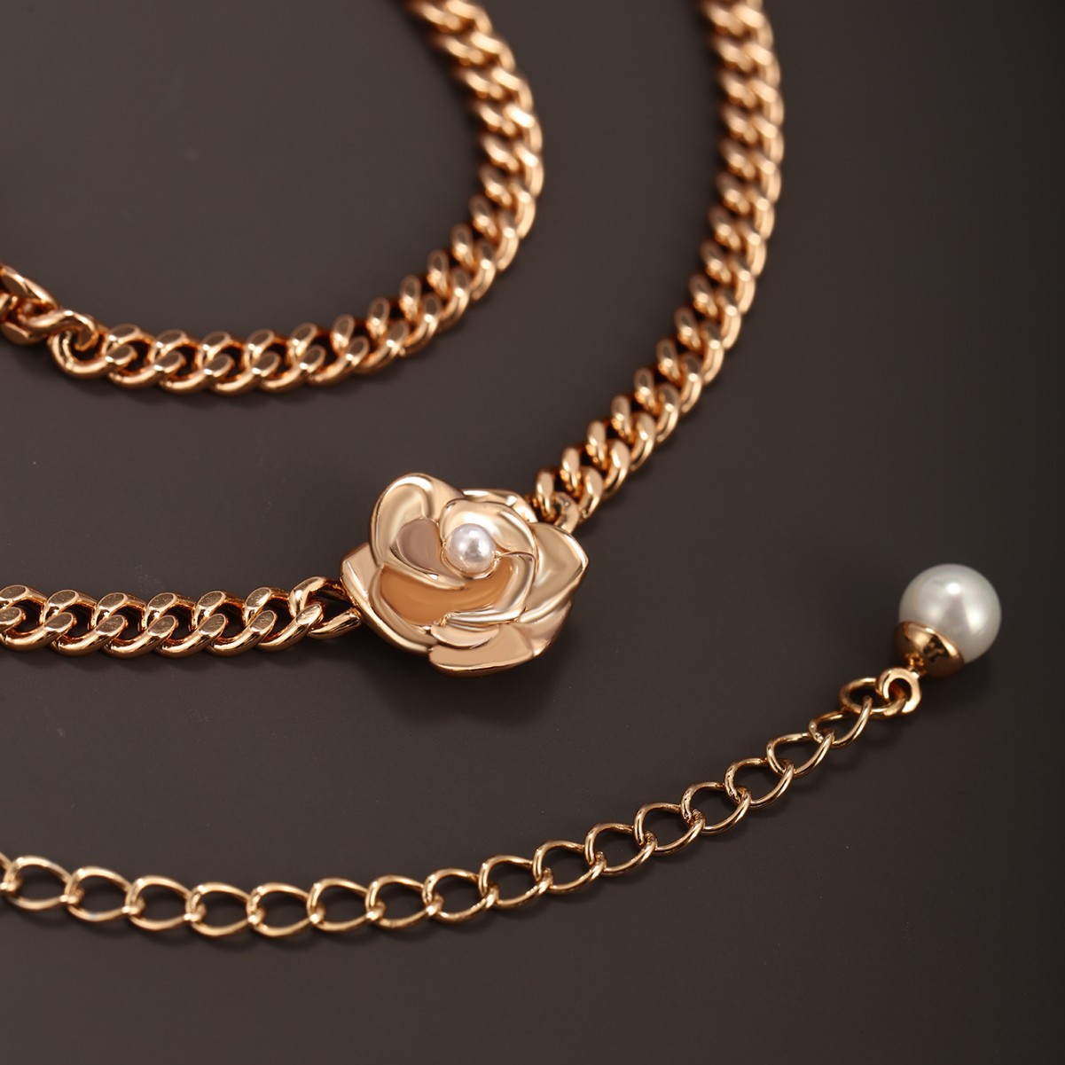 Diseño de nicho de joyería de xupe cadena cubana collar de Camelia de las mujeres francés retro Cadena de clavícula de moda personalizada