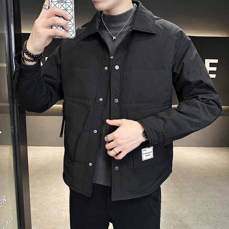 검은색