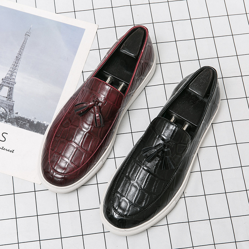 Transfronterizos para hombres coreanos zapatos de skate de negocios casuales de comercio exterior Europa estación de moda de tamaño grande con bordas de desfile zapatos de cuero para hombres image 5