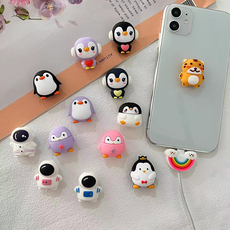 Apple Data Cable Protector, Cartoon Data Cable Protective Cover, Cute Little Pet Charger Protective Cover