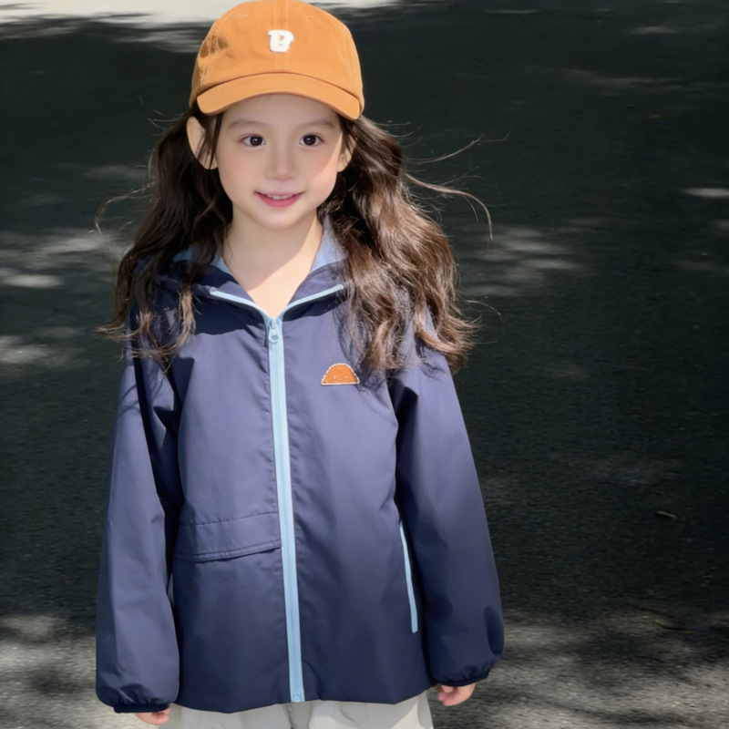 26 Spring Children's Reversible Hooded Jacket in Sea Salt Blue, Navy Blue, Morandi Color Series with Cat and Dog Embroidery, Waterproof Jacket 26 Spring Children's Reversible Hooded Jacket in Sea Salt Blue, Navy Blue, Morandi Color Series with Cat and Dog Embroidery, Waterproof Jacket