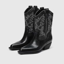 西部短靴女水洗牛仔靴粗跟高跟踝靴设计感西部靴夏季款印花马丁靴