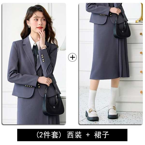 Long-sleeve, classic suit jacket, skirt
