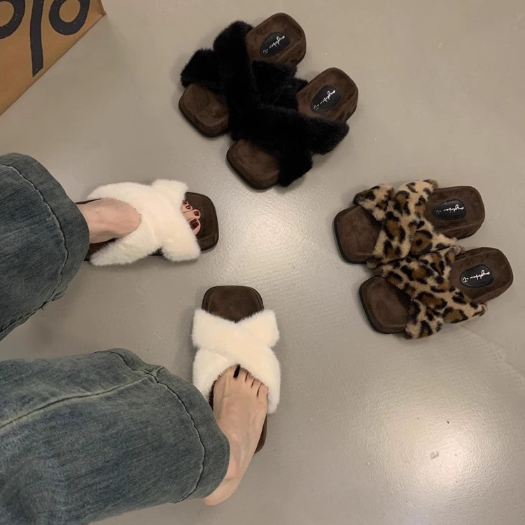 复古交叉一字毛毛拖鞋女外穿秋冬季休闲百搭温柔豹纹厚底加绒棉鞋|undefined