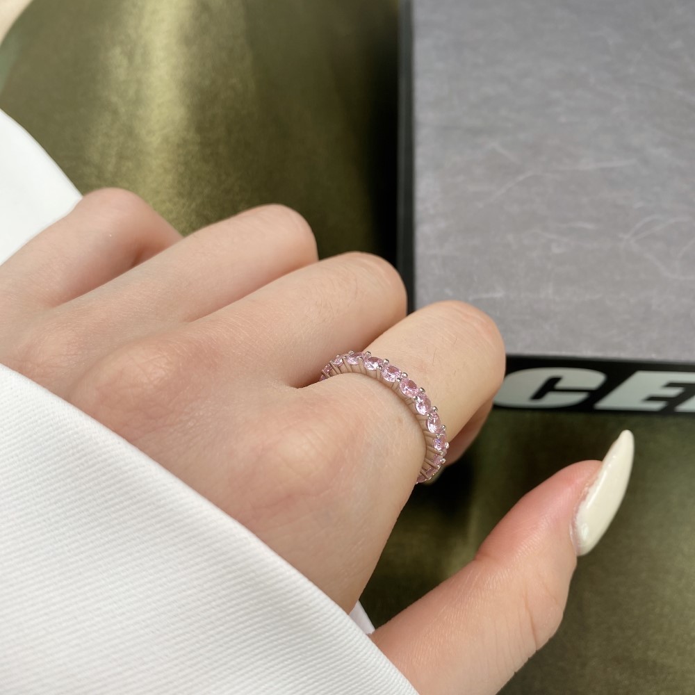 S sterling per le donne con un senso di design di nicchia, lusso leggero, anello in argento con zircone 5A completamente in diamanti trasmesso in diretta_voghion.com
