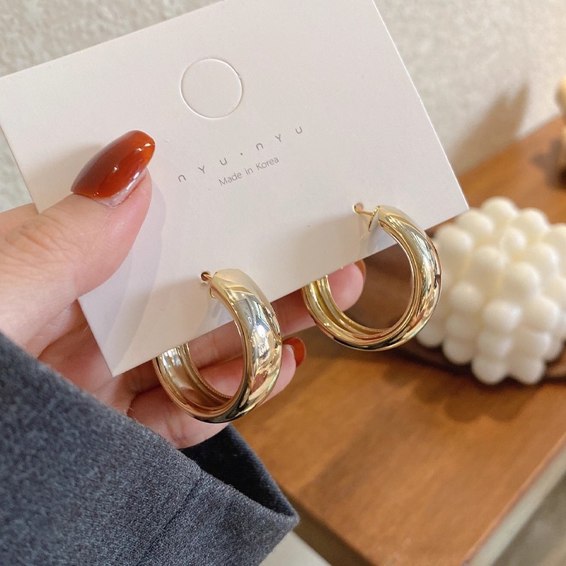 Pendientes de aleación moda coreana, estilo lujo ligero, ideales para puestos callejeros, mercado nocturno y ventas en vivo, al por mayor