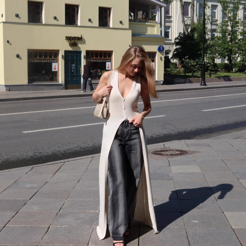 European and American Fashion Sexy Slim Knitted Cardigan Women's Summer Long Three-Button Pure Color Vest 2025 New Dress