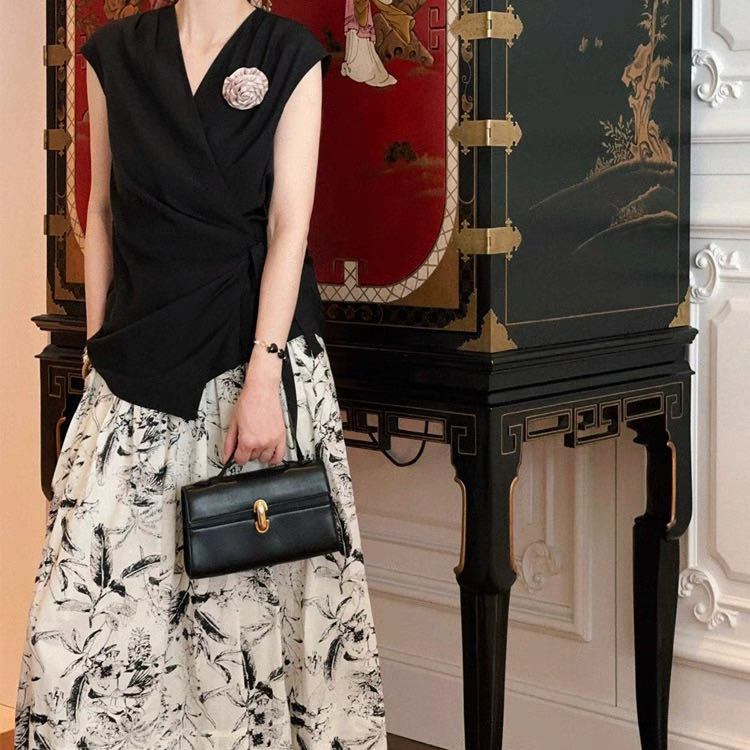 Pragmatism 2025 New Summer Products Artist Asymmetric Lace-Up V Neck Layered Top