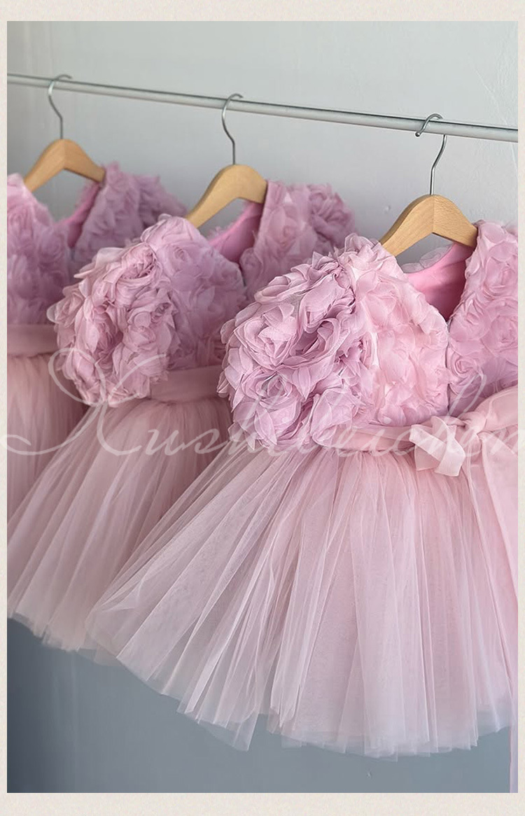 Robe de princesse pour fille pour mariage et cérémonie chic_voghion.com