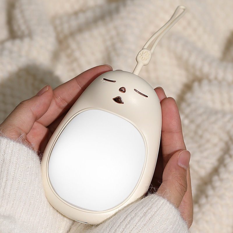 【厳選】充電式暖手宝アニメかわいいミニ学生児童携帯電気暖宝2024クロスボーダー|undefined