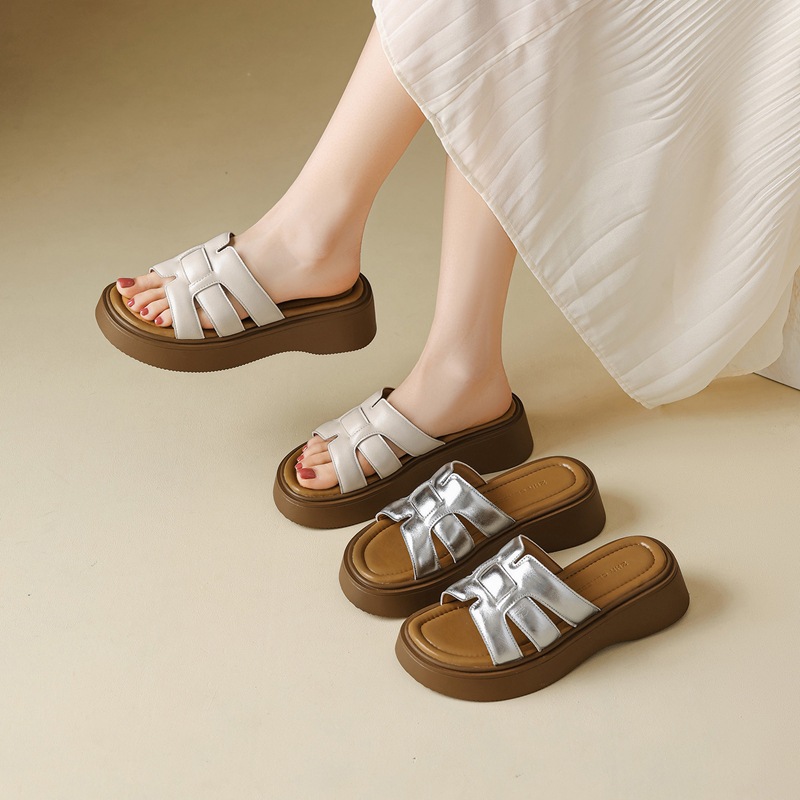 Dép tông nữ đế dày thời trang, nhẹ thoải mái, tôn dáng — AB213 Bạc