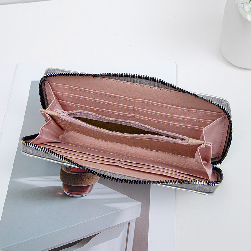 Nicho coreano 2024 mariposa metálica decoración PU material compacto exquisito lindo bolso de mano de mujer