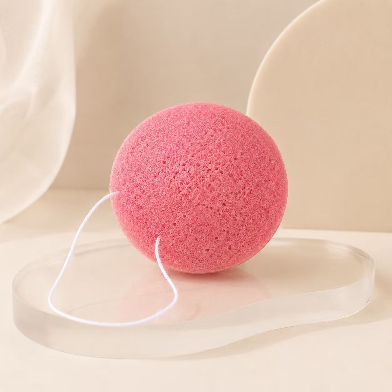 Fabricantes personalizados konjac lavado facial carbón de bambú limpieza facial polvo de konjac limpieza facial esponja limpieza herramientas de limpieza al por mayor