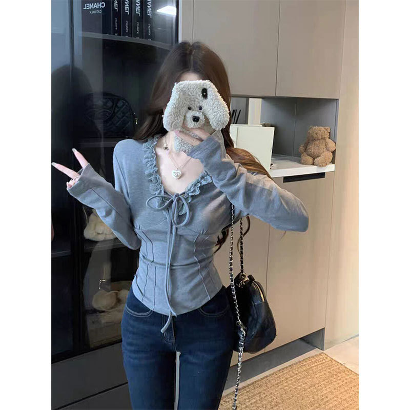 Pure Desire Sweet and Spicy White V-Neck Lace Long-Sleeve T-Shirt for Women, Autumn and Winter Sexy and Elegant Waist-Cinching Slim-Fit Base Layer Top