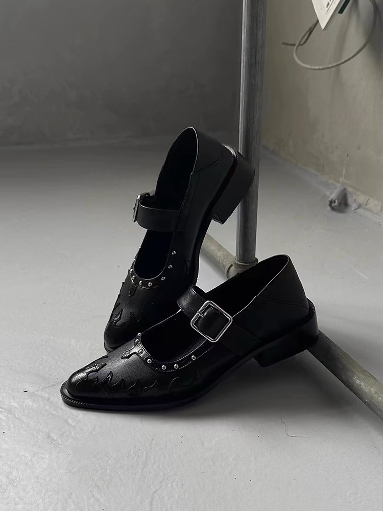 Small niche design with round toe and shallow mouth, Mary Jane single shoe, 2024 summer new punk style dark small_voghion.com
