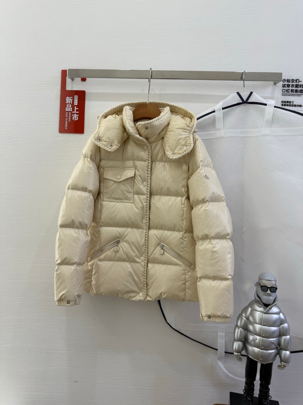 毒家高品质 M家25s新款亮面花蕾边设计女士高级时尚质感ins羽绒服|undefined