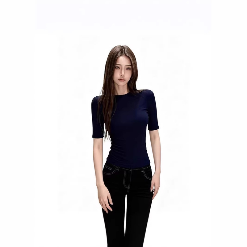 Slim-Fit Short-Sleeve T-Shirt for Women, Summer 2026, Outerwear, Slimming, Trendy Mid-Sleeve Top for Women