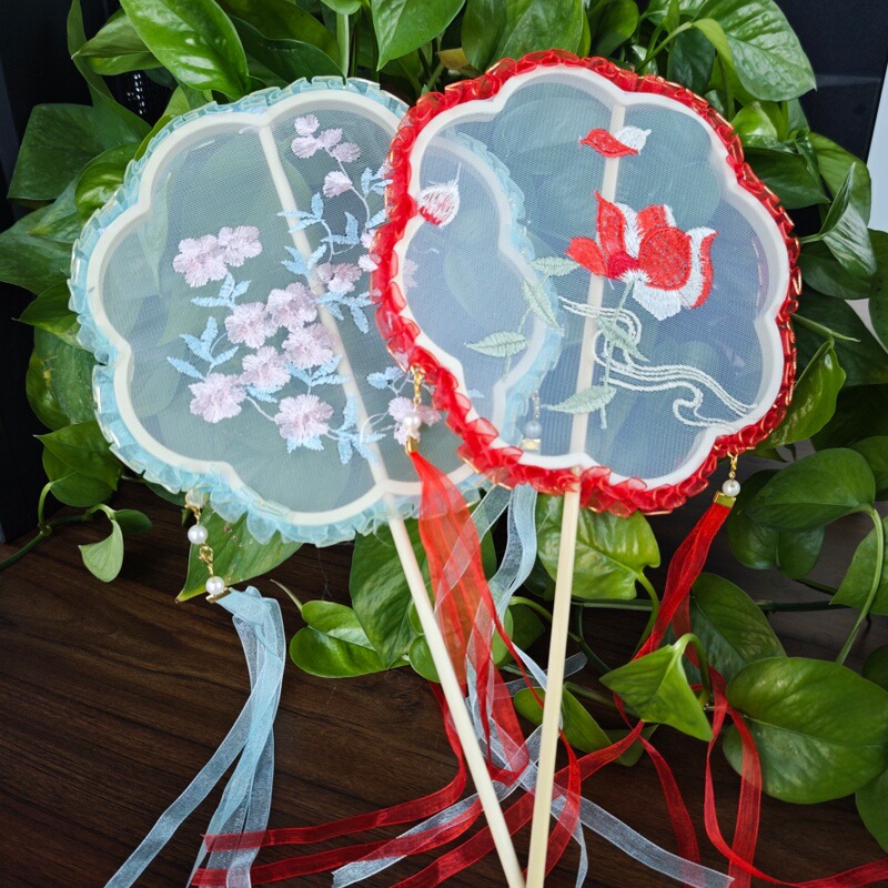 Traditional Chinese Style Hanfu Round Fan, Finished Palace Fan, Embroidered Fan, Scenic Spot Photo Prop, Embroidered Dance Fan, Long-Handled Round Fan