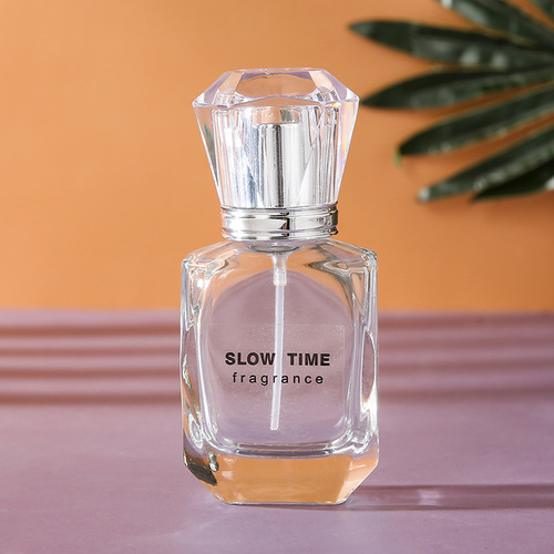 Self-adhesive sticker trademark label take-out seal sticker logo sticker self-adhesive certificate label