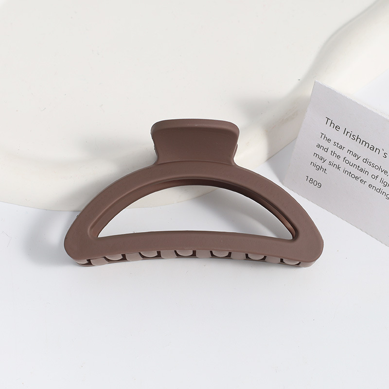 Amazon Venta caliente Frosted clip grande geométrica trasera horquilla elegante temperamento tiburón clip de alto grado tocado