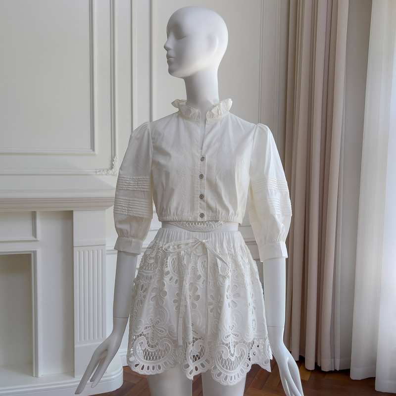 Elegant High-Waisted Top Paired with a Tube Top Shorts Set, Fashionable Women's Clothing 71437+71438+51356