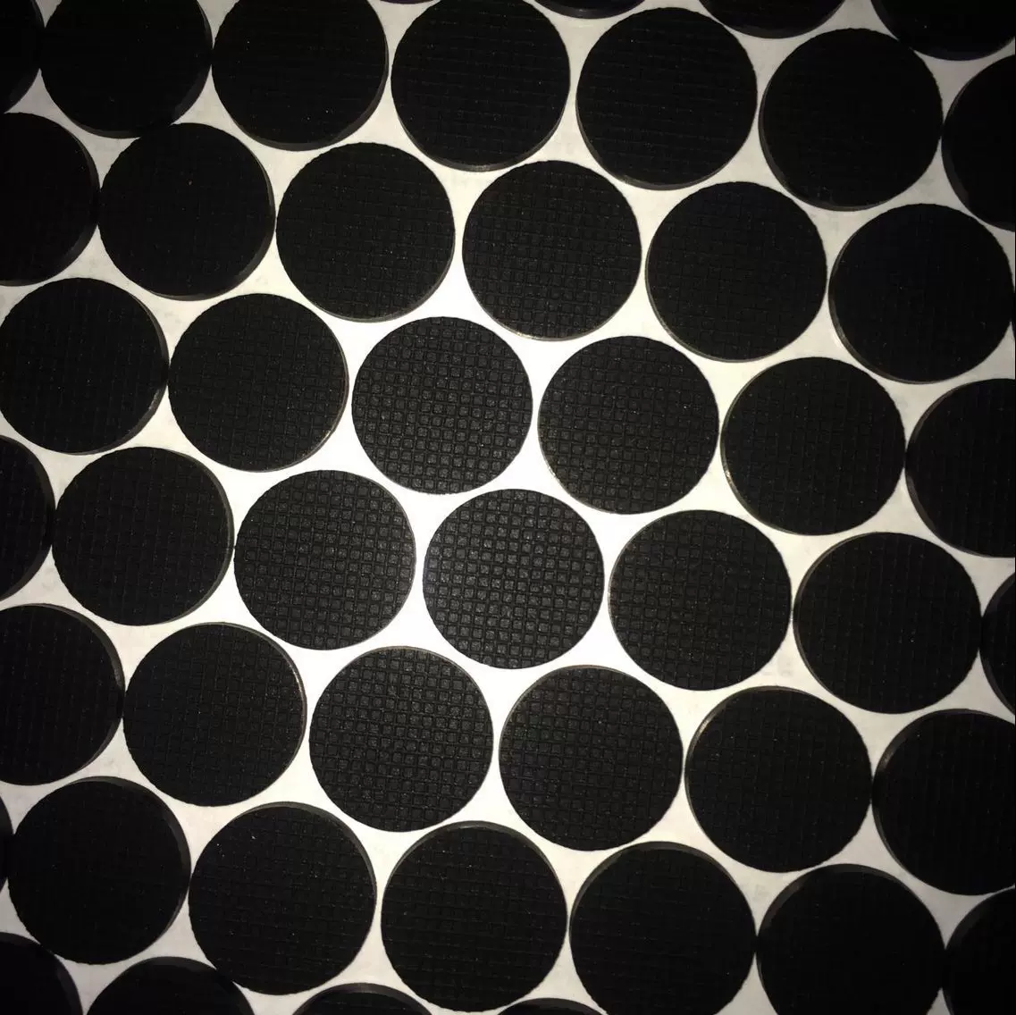 源头自粘黑色防滑硅胶垫片 防滑胶垫减震缓冲垫密封垫圈背胶eva垫