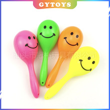 Դͷ����������ͯ��ҡ���û�����ץ����Ʒ��������Ц��Сɳ�����