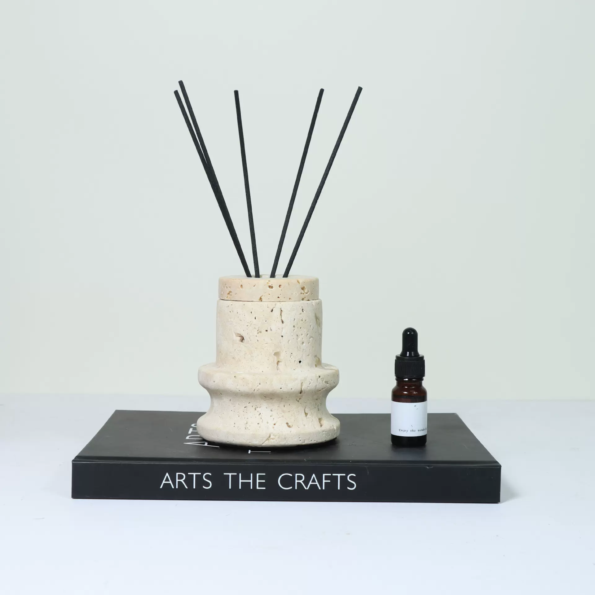 现代简约黄洞石香薰扩香器精油香氛创意摆件桌面茶几装饰品样板间