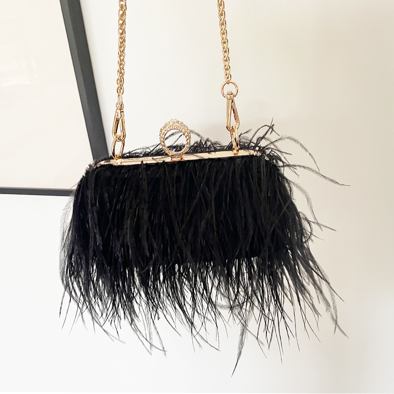 Women's Medium Spring&summer Plush Fashion Handbag display picture 2