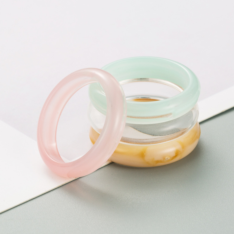 Fashion Korean Style Simple Acrylic Resin Candy Color Ring Set display picture 5