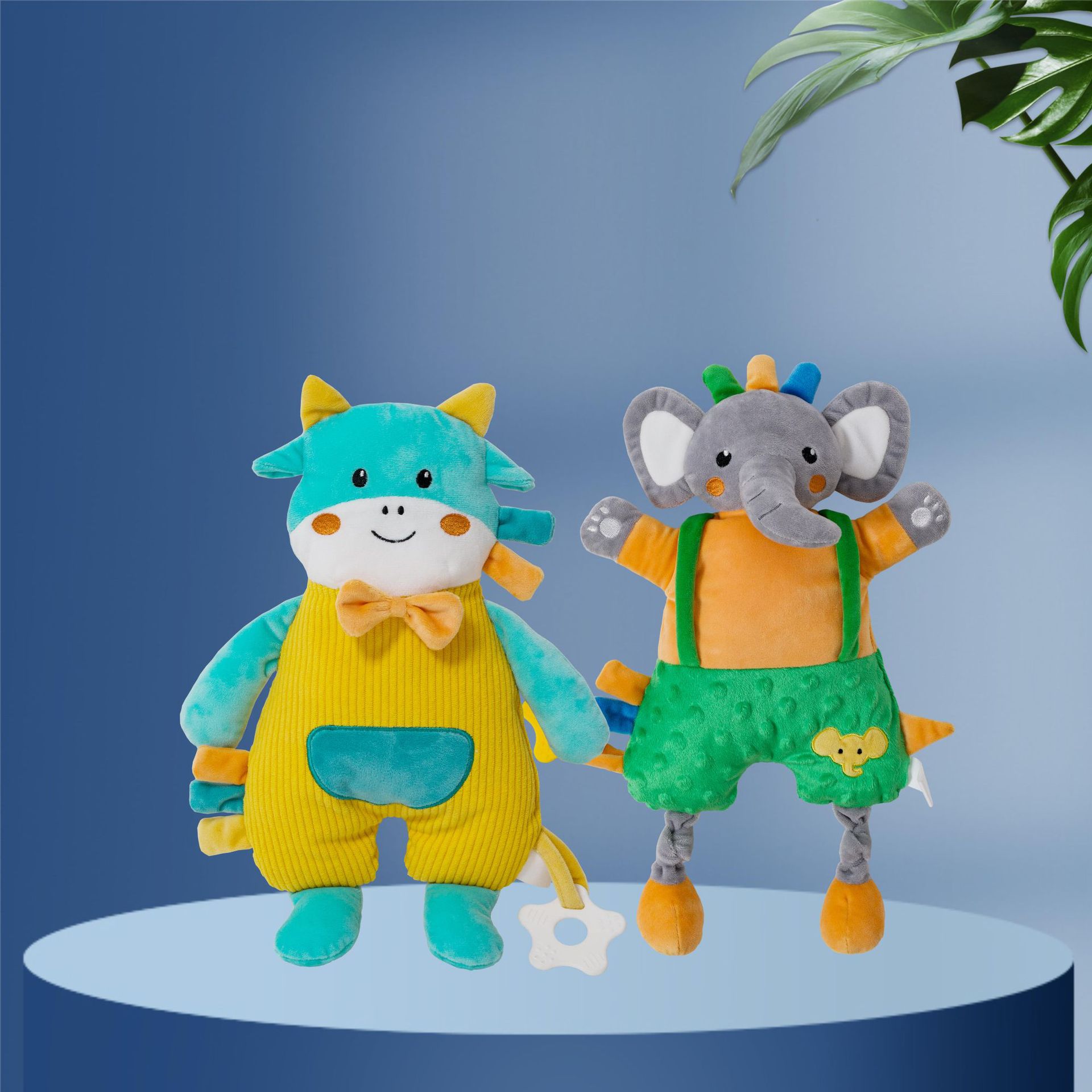 Muñeco de peluche con sonajero para bebé, colgante calmante para dormir, elefante verde suave