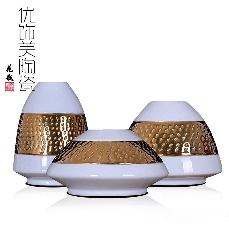 Jingdezhen Nordic Minimalist Creative Ceramic Vase with Gold-Plated White Color, Modern Logo Can Be Customized