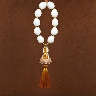 Car hanging: Car Pendant, Baby Buddha for - good-luck-lianlian-guanyin-yellow-tassel
