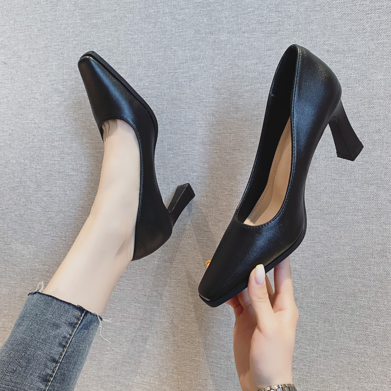 2022 New High Heels women's black square head professional women's shoes 7cm work shoes thick heel shoes women a generation of hair 2022 New High Heels women's black square head professional women's shoes 7cm work shoes thick heel shoes women a generation of hair