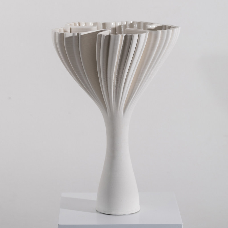 Creative Nordic Ceramic Vase Art Sculpture, Modern Home Decor Ornament for Living Room Flower Arrangement, Model Room Soft Furnishings