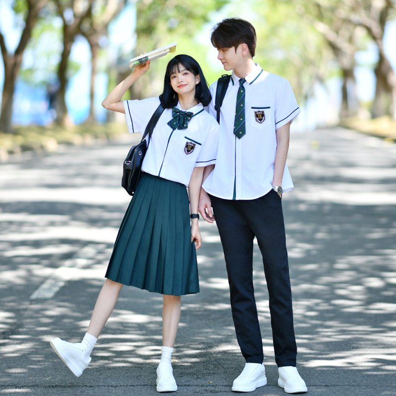 2024 년 도착 리얼 샷 연인 의상 코러스 의상 졸업 세트 대학 스타일 학생들의 세대