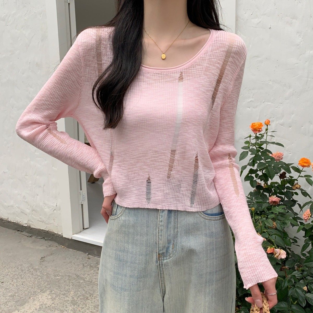 Delgado hueco de punto de manga larga Camiseta de verano de las mujeres corto aire acondicionado camisa estilo coreano nueva protección solar blusa superior image 9