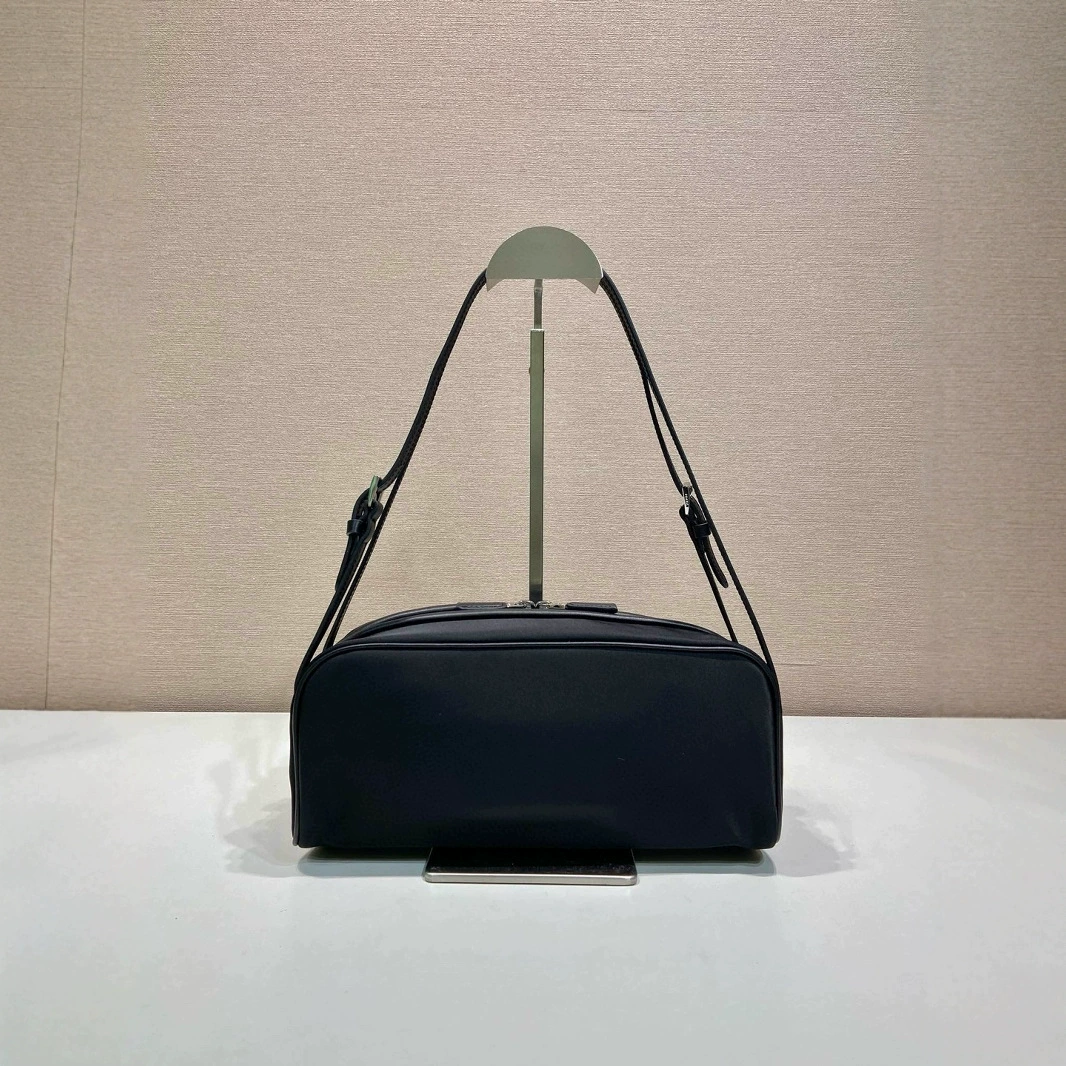 Classic camera, equipment bag, one-shoulder bag, high-end