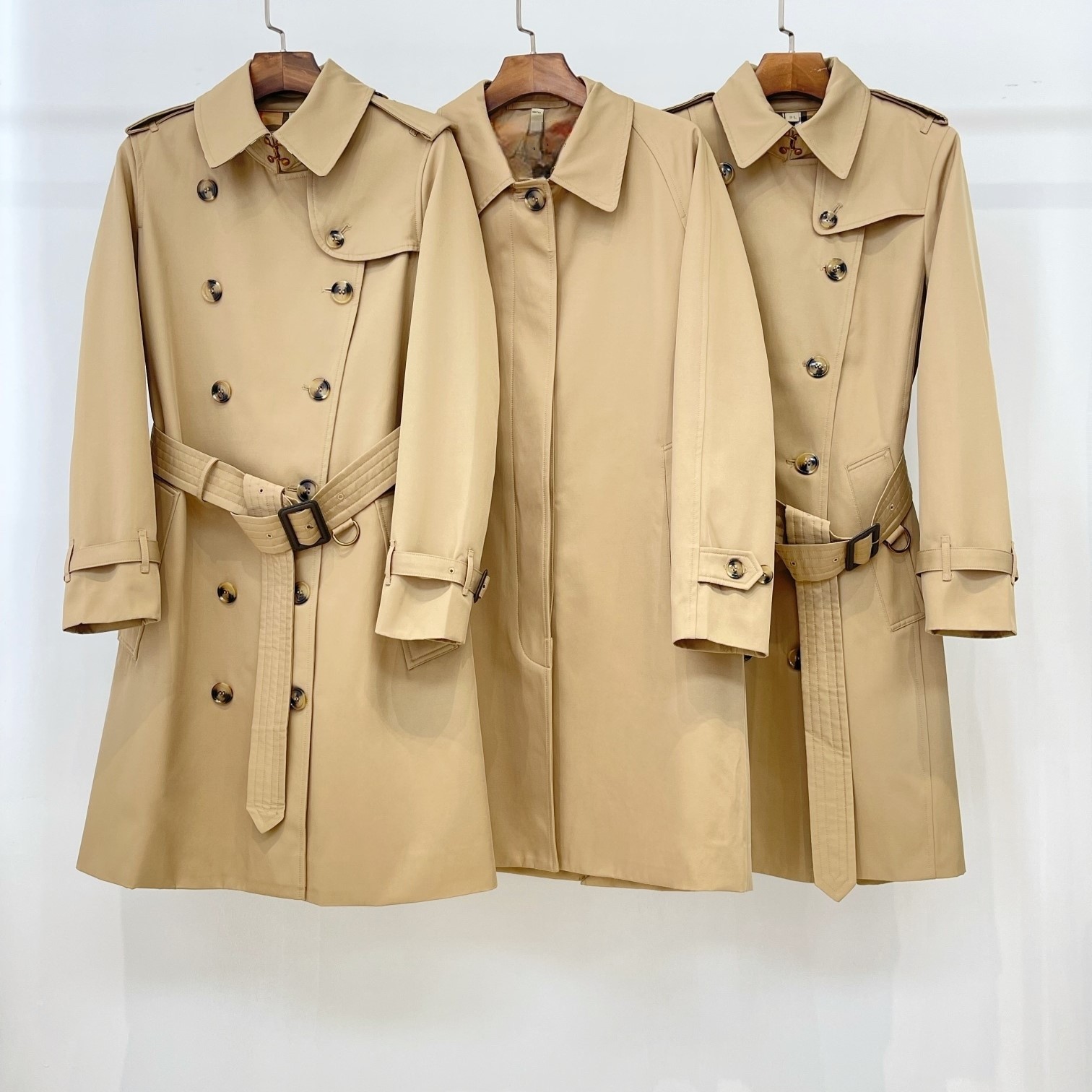 深圳南油高版本BBR切尔西肯辛顿卡姆登修身中长款英伦风BUR风衣