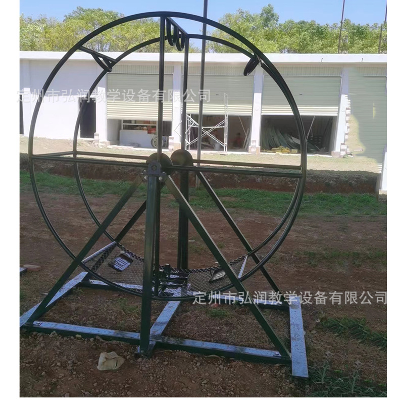 户外拓展训练器材单人双人浪木平衡训练器荡木抗眩晕滚轮转轮厂家