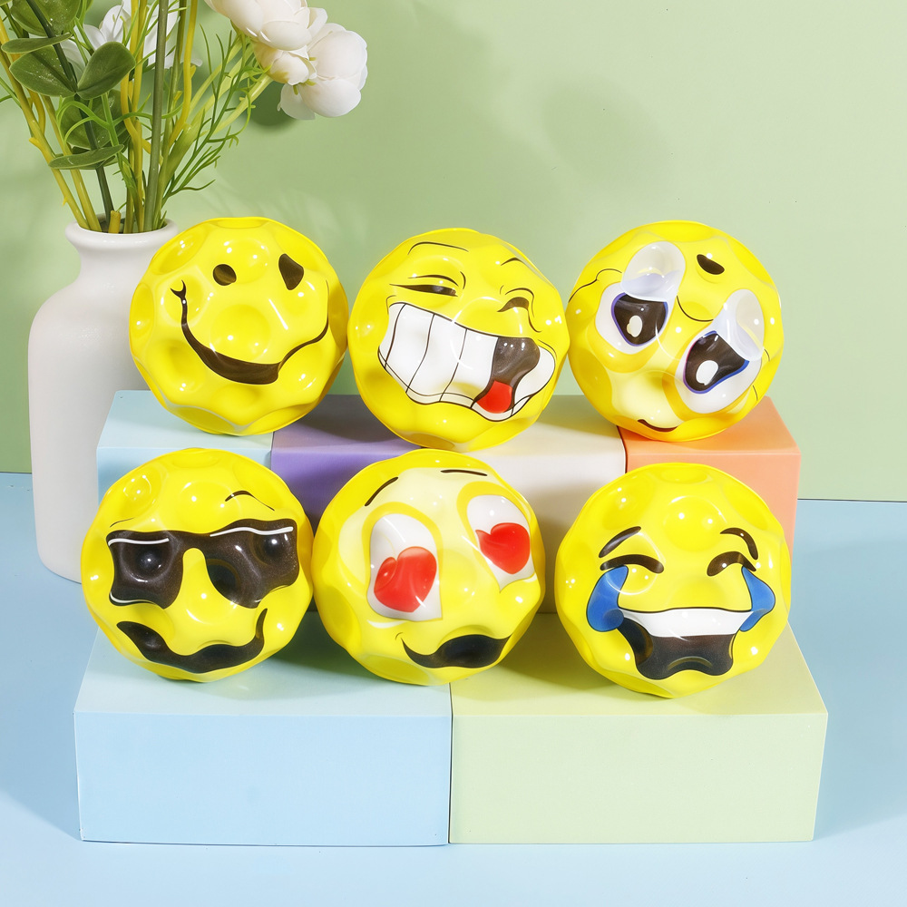 6.3 Emoji extraño de alta bomba enviado al azar S613