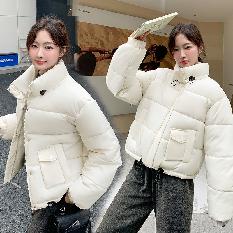 Invierno de nuevo estilo coreano de ropa de algodón caliente y gruesa de cuello corto de pan abrigo a prueba de viento pequeño estilo de moda image 5