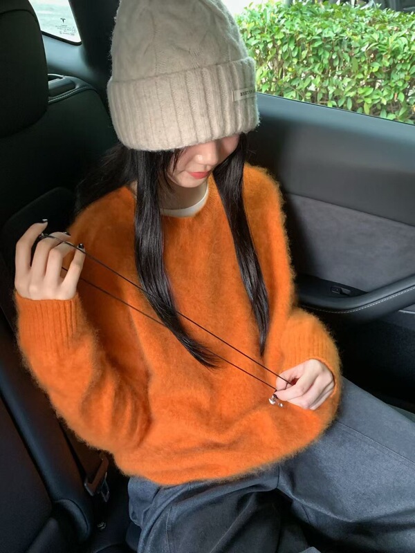 韩系秋款仿貂绒毛茸茸宽松显瘦毛衣女圆领套头针织衫简约基础内搭|undefined