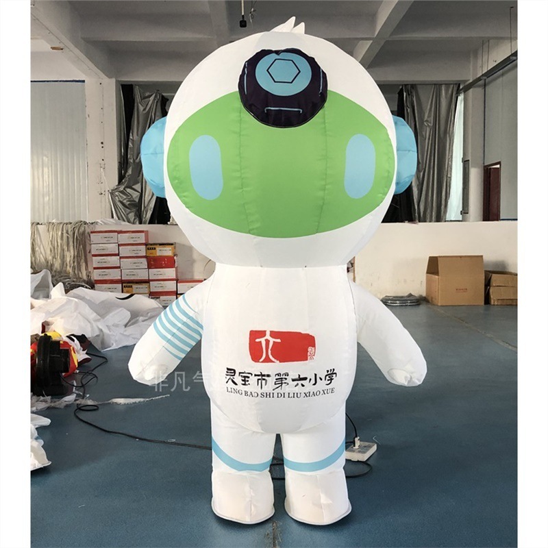 空気入れて歩く漫画の人形の空気型の企業のipのイメージのマスコットの模型のナタクの空気型のアニメのキャラクターの果物|undefined