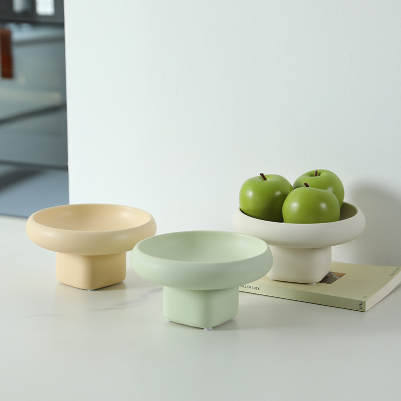 Creativo viento de crema de pie alto bandeja de frutas de cerámica moderna sala de estar decoración suave joyas bandeja de almacenamiento decoración