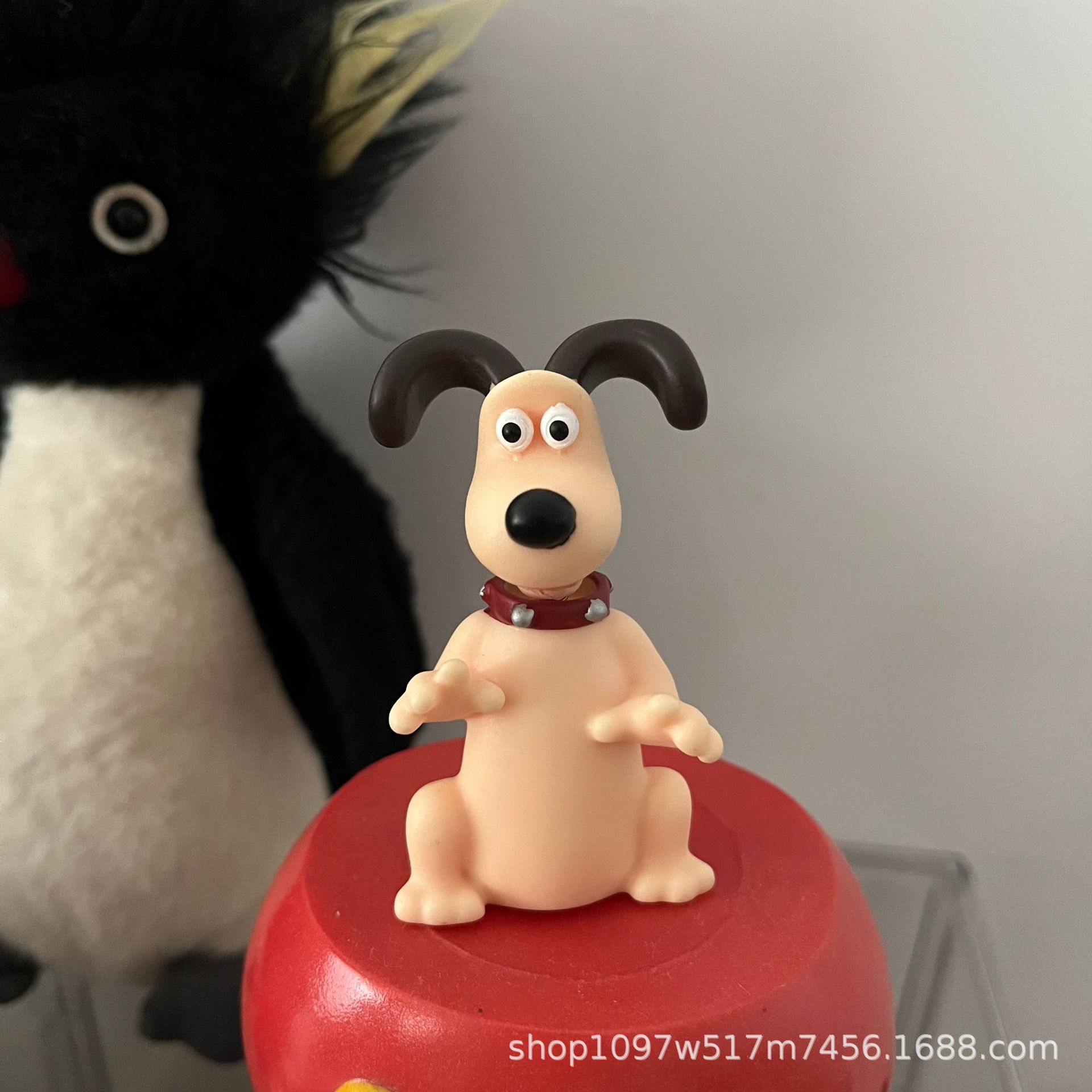 구부러진 귀 흔들리는 개 7cm